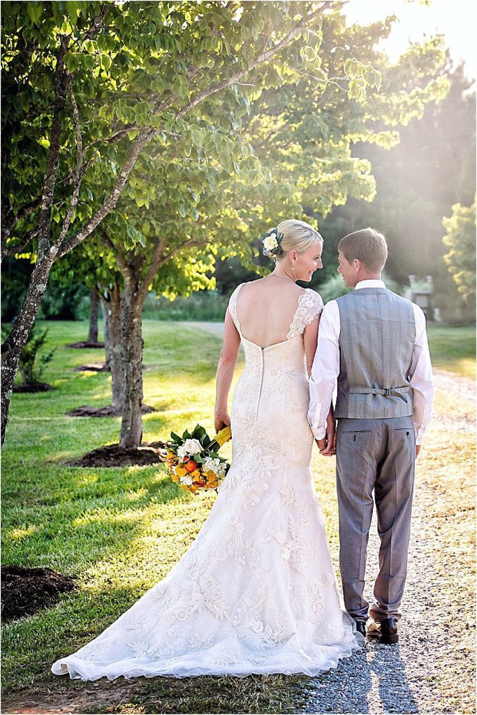 citrus-homestead-virginia-wedding-as-seen-on-hill-city-bride-by-visions-by-heather-photography_0019