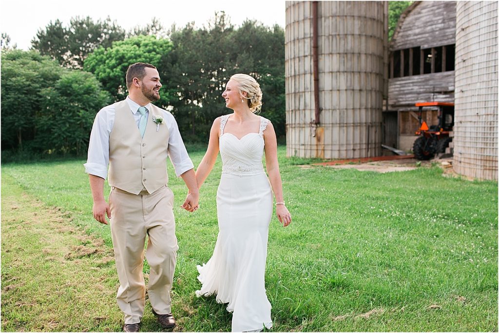 Virginia Farm Wedding as seen on Hill City Bride_0033