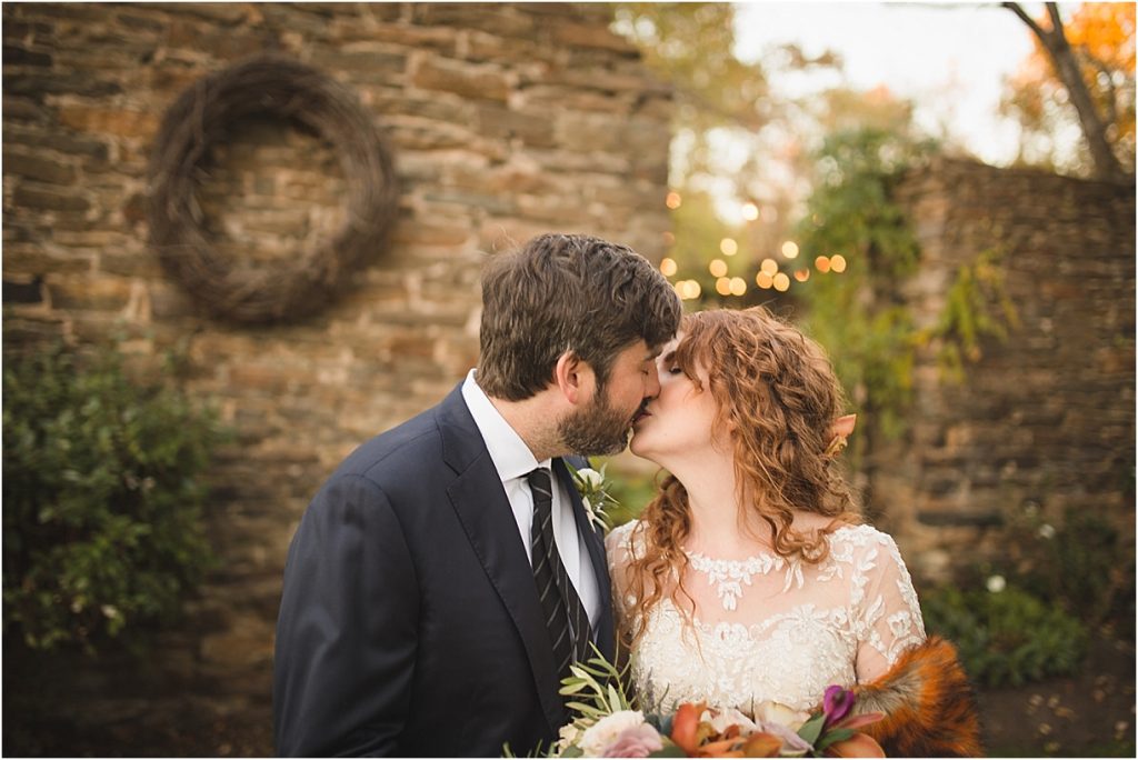 Rustic Autumn Wedding as seen on Hill City Bride_0028