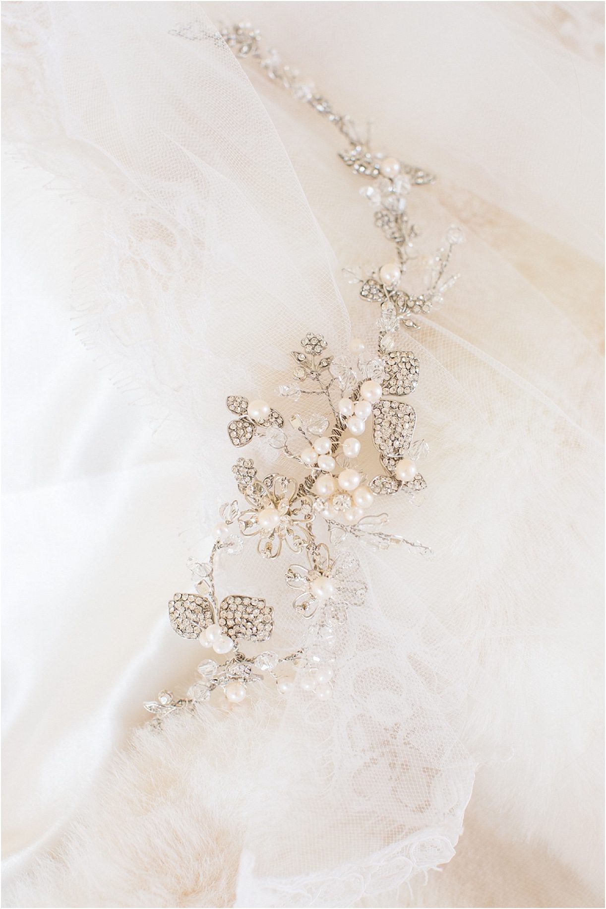 Virginia Lovely Plantation Shoot as seen on Hill City Bride Wedding Blog by Shelby Dickinson Photography Comb Hair Accessory Hairpiece