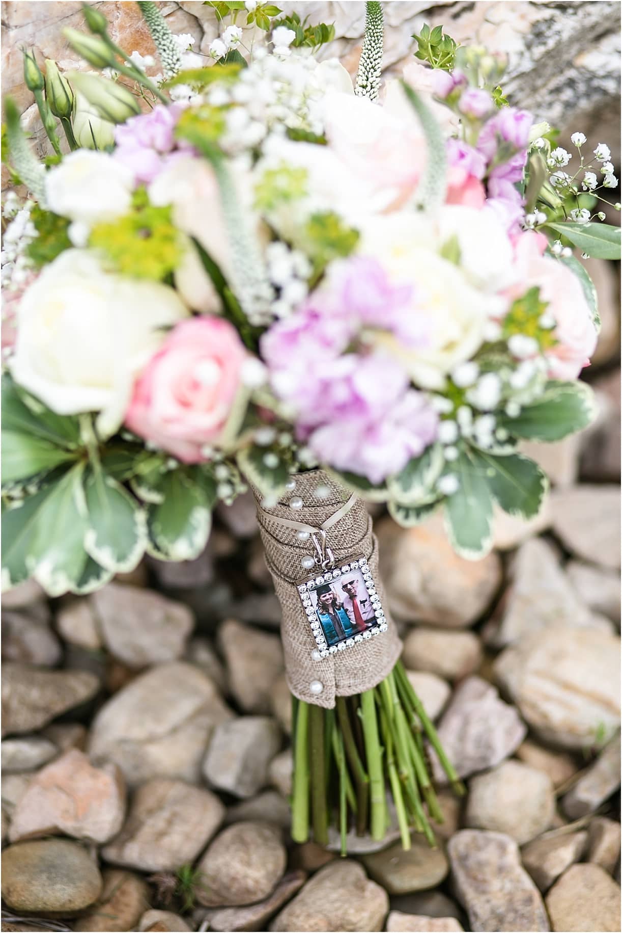 Ways to Remember Lost Loved Ones at Your Wedding Honor Deceased | Hill City Bride Virginia Wedding Blog