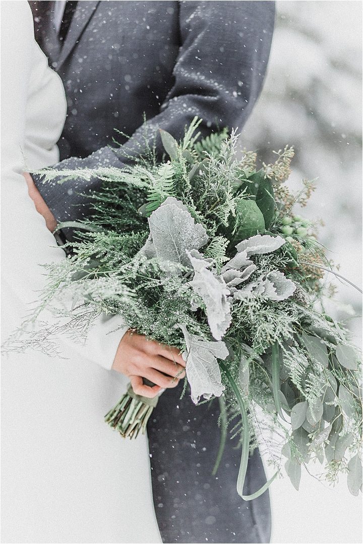 Winter Wonderland Styled Wedding Shoot in the Snow | Hill City Bride Virginia Wedding Blog