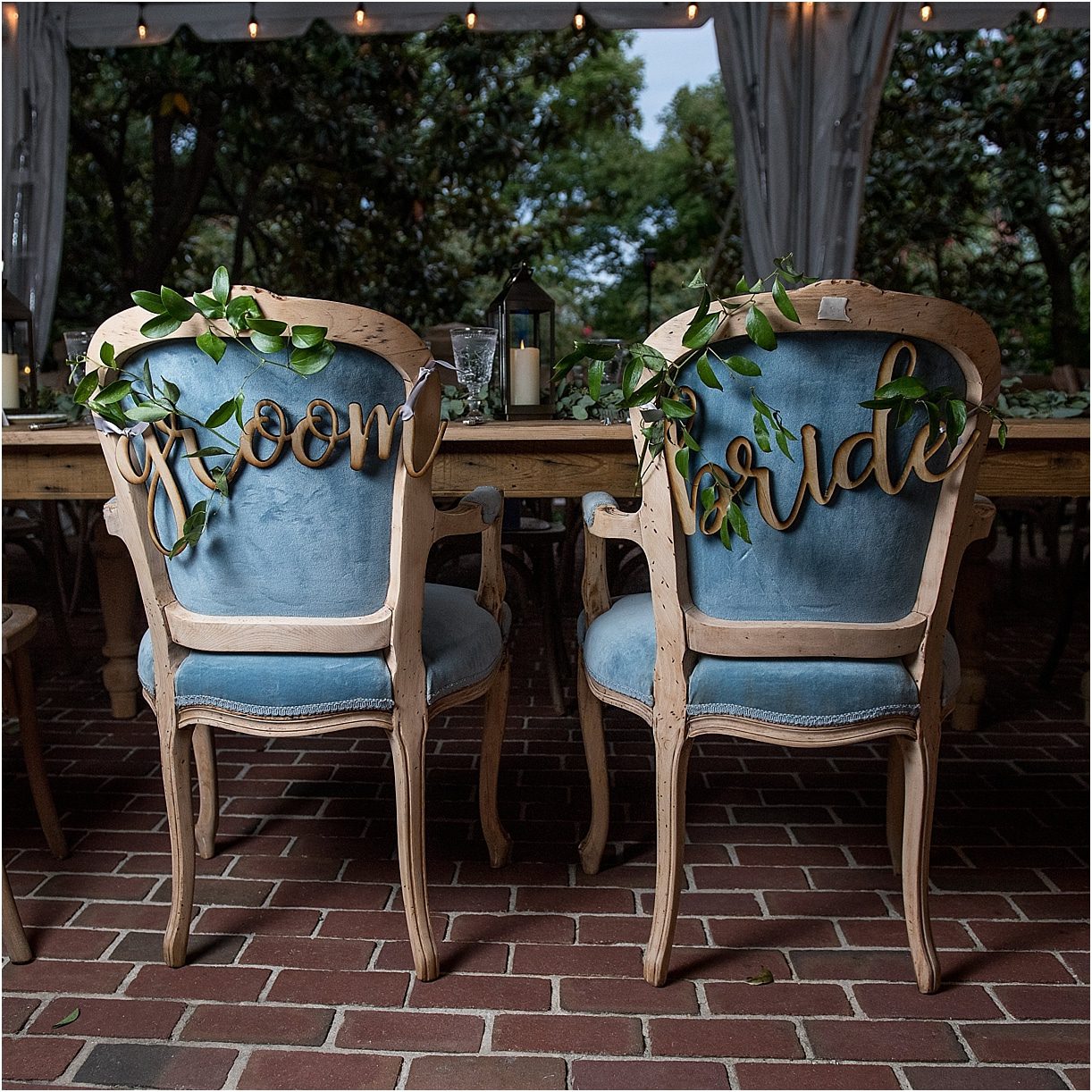 Blue Outdoor Wedding in Alexandria Virginia with Perfect Details | Hill City Bride Blog for Ideas and Inspiration Alexandria Chair Signs Signage