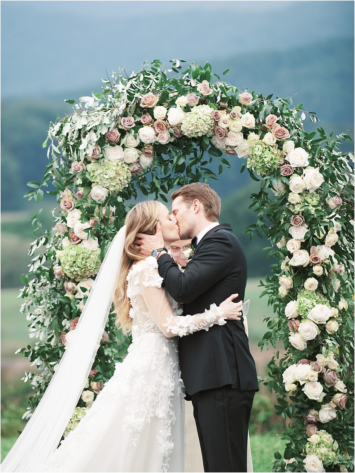 Gorgeous Pippin Hill Wedding in Charlottesville Virginia Kiss Ceremony