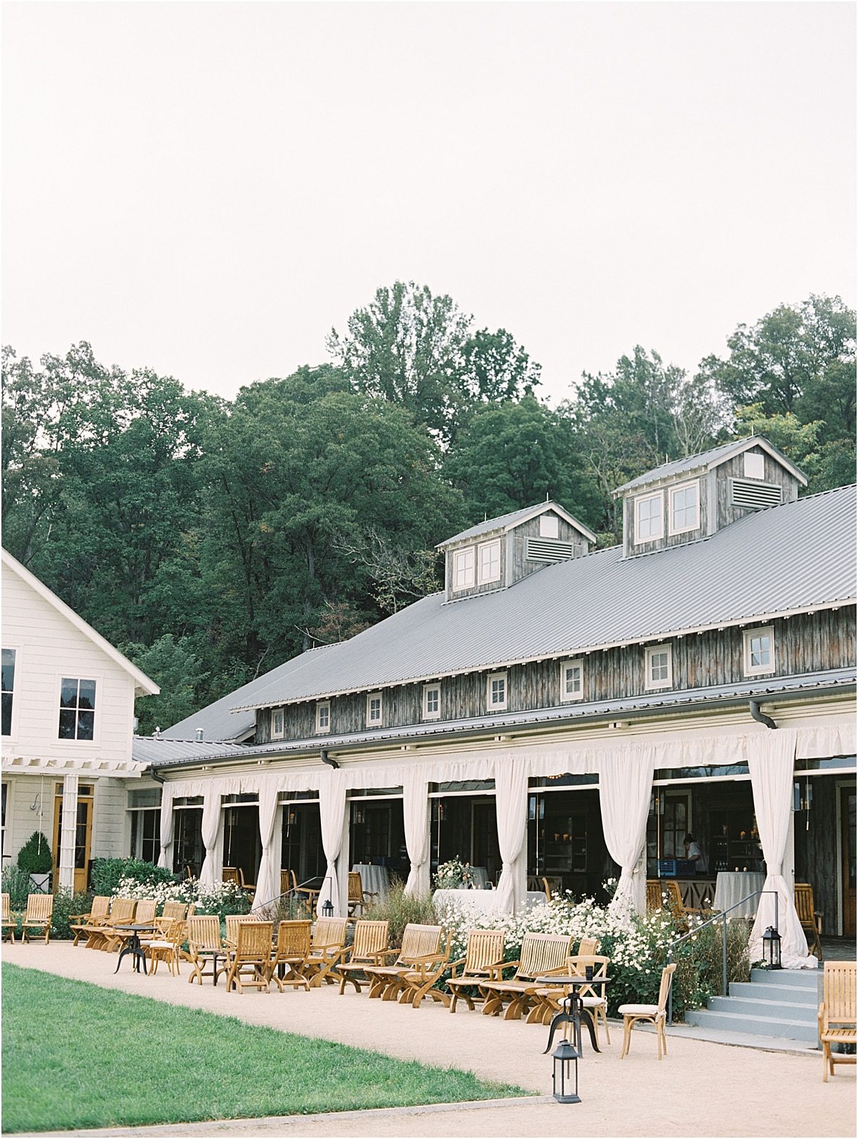 Gorgeous Pippin Hill Wedding in Charlottesville Virginia Mountains | Hill City Bride Virginia Weddings Blog
