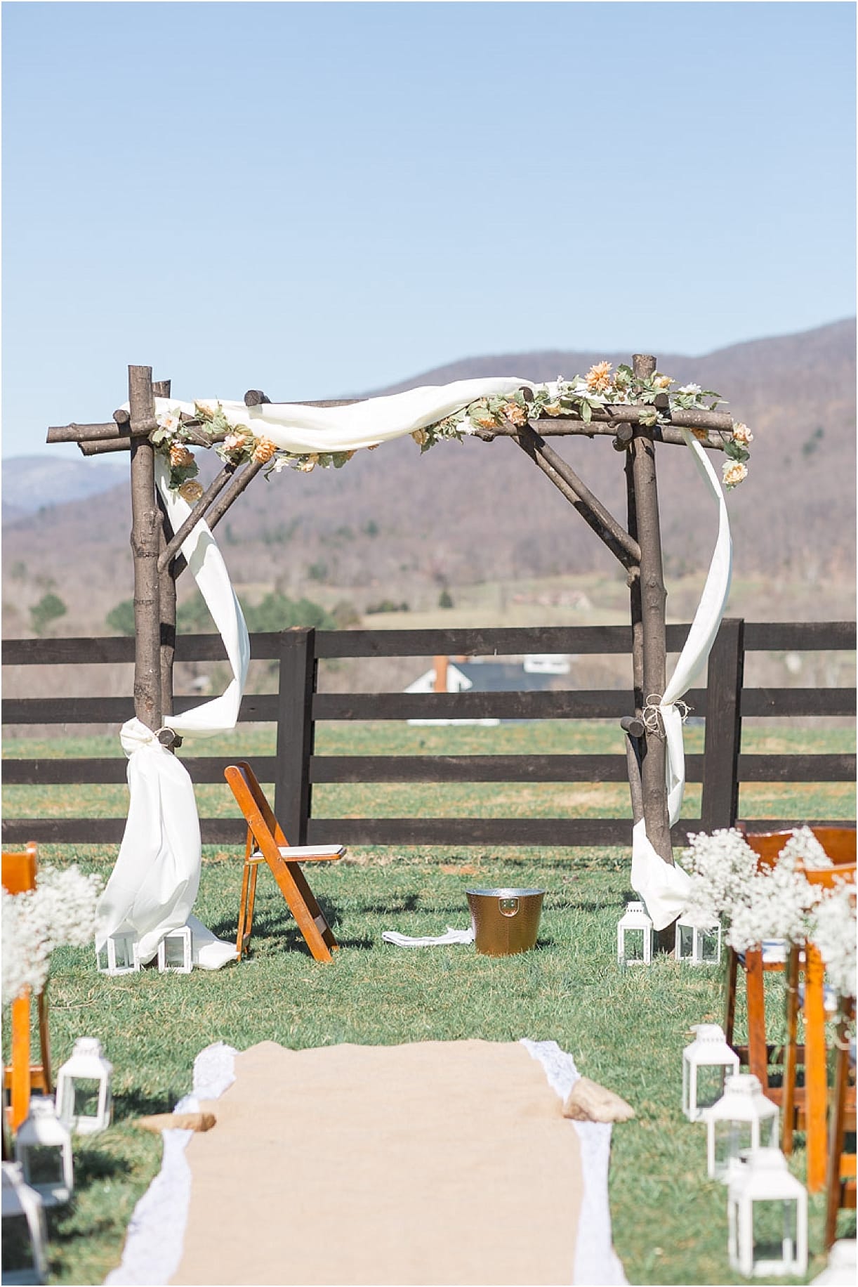 Virginia Mountain Wedding in Crozet in Hues of Peach Green Blush Rose Gold Montfair Resort | Hill City Bride Virginia Wedding Blog
