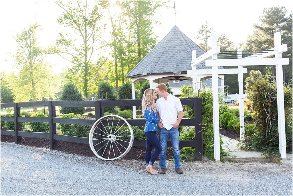 Beautiful Virginia Horse Farm Engagement Session Hill City Bride Blog