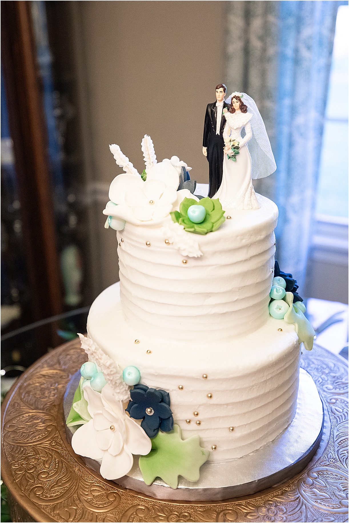 Small Wedding Ideas Home Wedding Decorations | Hill City Bride Virginia Weddings Cake