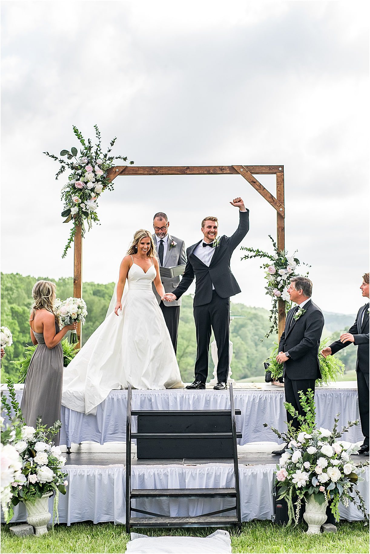 Drive In Wedding Ideas | COVID Wedding Ceremony Ideas | Hill City Bride Virginia Weddings