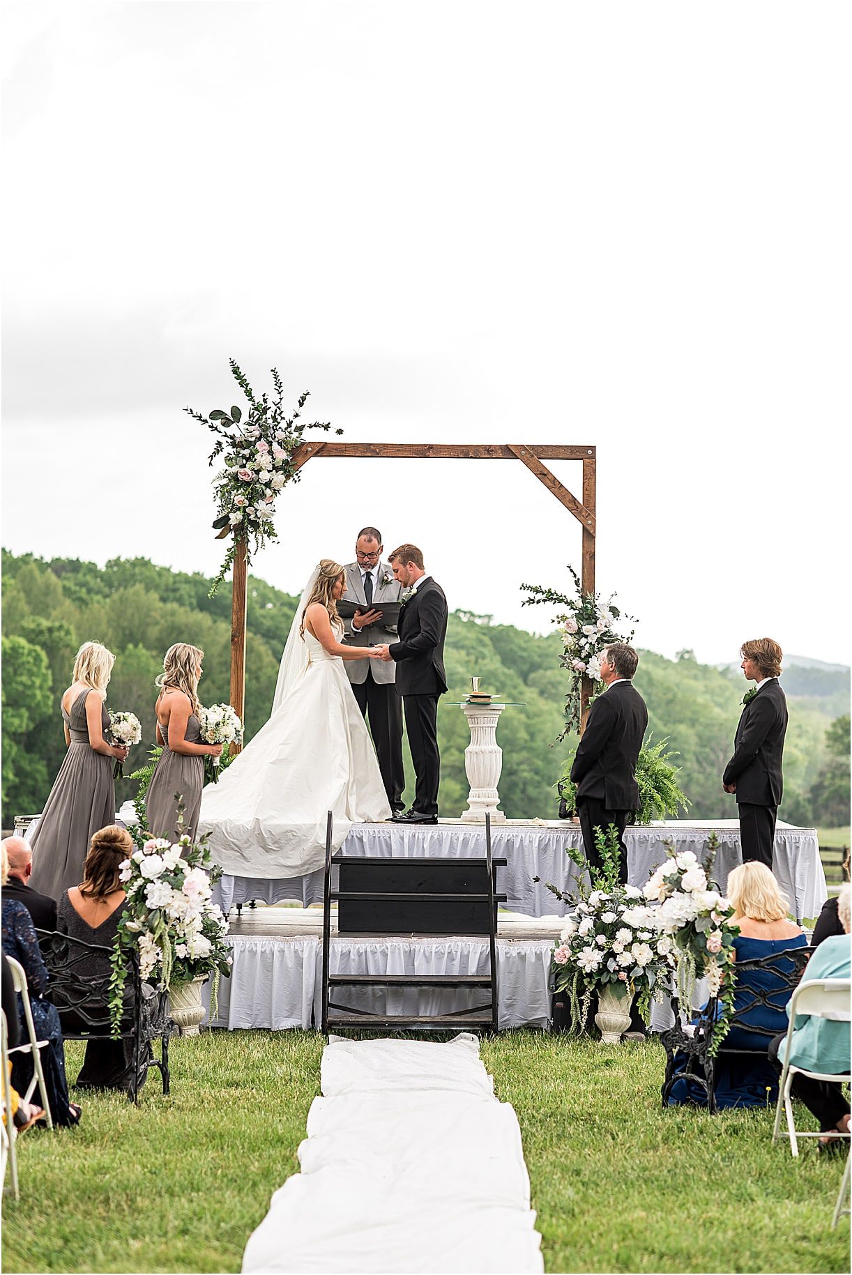 Drive In Wedding Ideas | COVID Wedding Ceremony Ideas | Hill City Bride Virginia Weddings