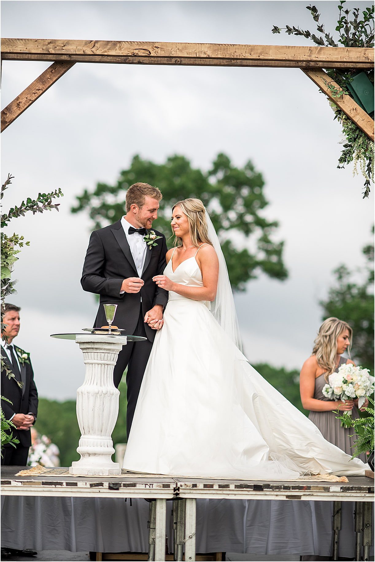 Communion | Drive In Wedding Ideas | COVID Wedding Ceremony Ideas | Hill City Bride Virginia Weddings