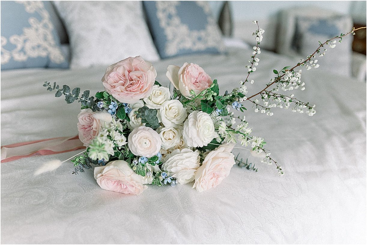 Light Pink Wedding Theme | Hill City Bride | Blush Pink and Navy Blue Wedding Bouquet