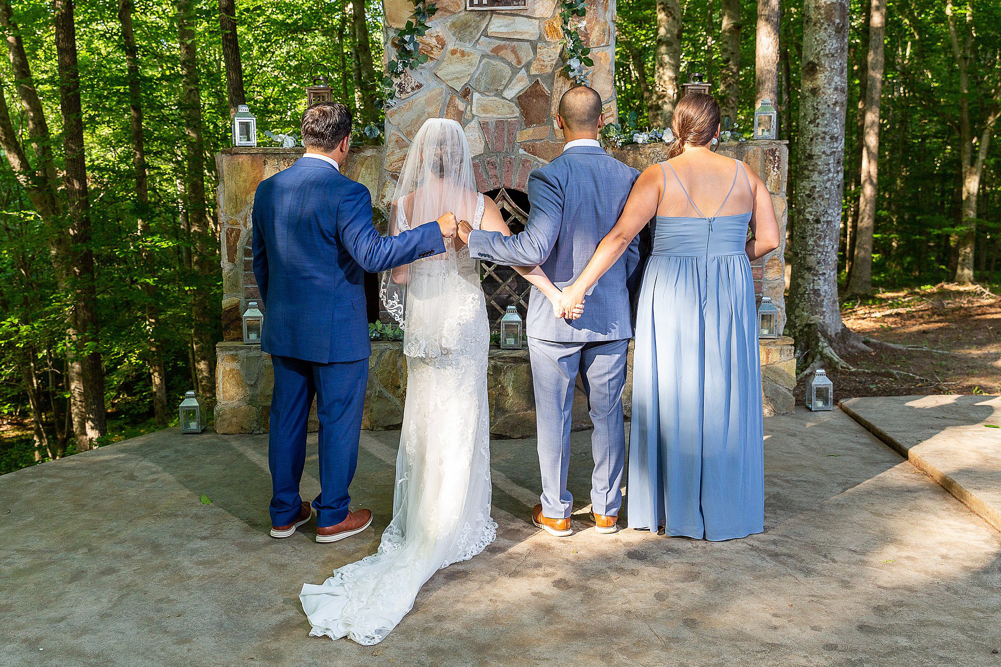 Micro Wedding at Airbnb Wedding Venues Virginia Richmond