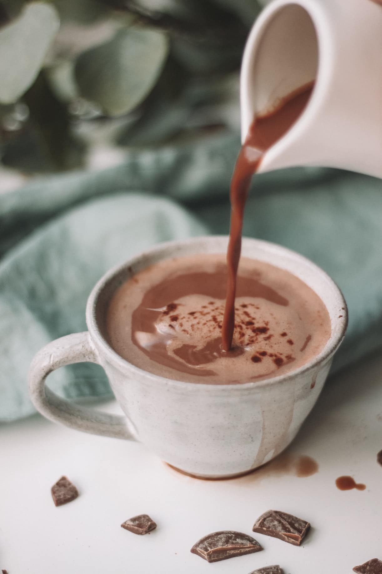 Hot Chocolate for Cold Weather Wedding