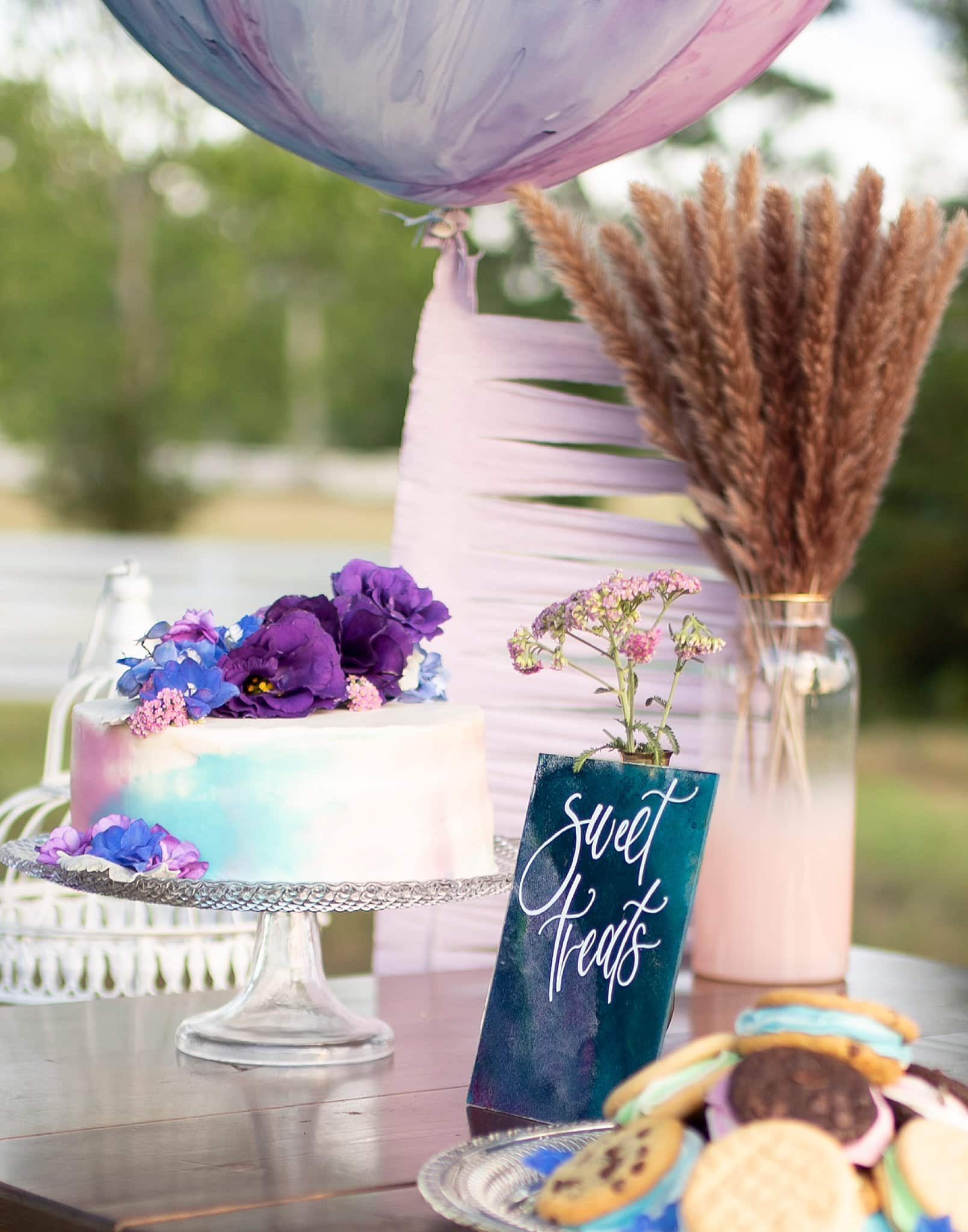 Pastel Wedding Colors | Purple and Blue Wedding Ideas 