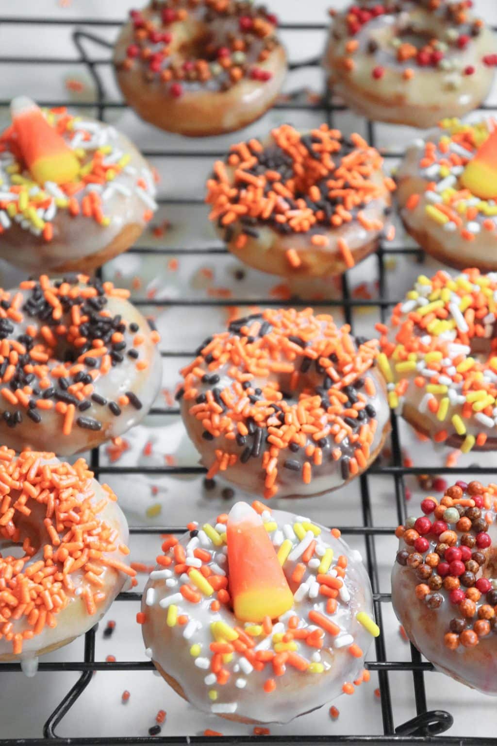 How to Make Homemade Apple Cider Donuts for Your Big Day | HCB